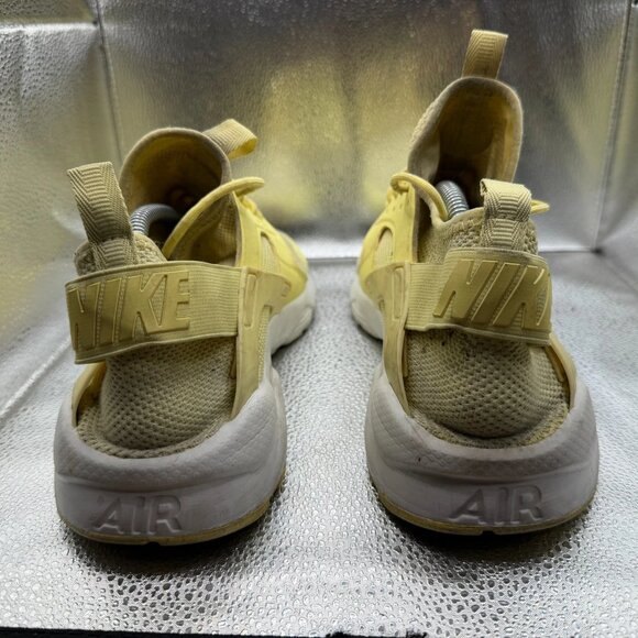 Size 11 Nike Air Huarache Ultra Breathe Yellow Mens Athletic Sneakers 833147-701 main image 4